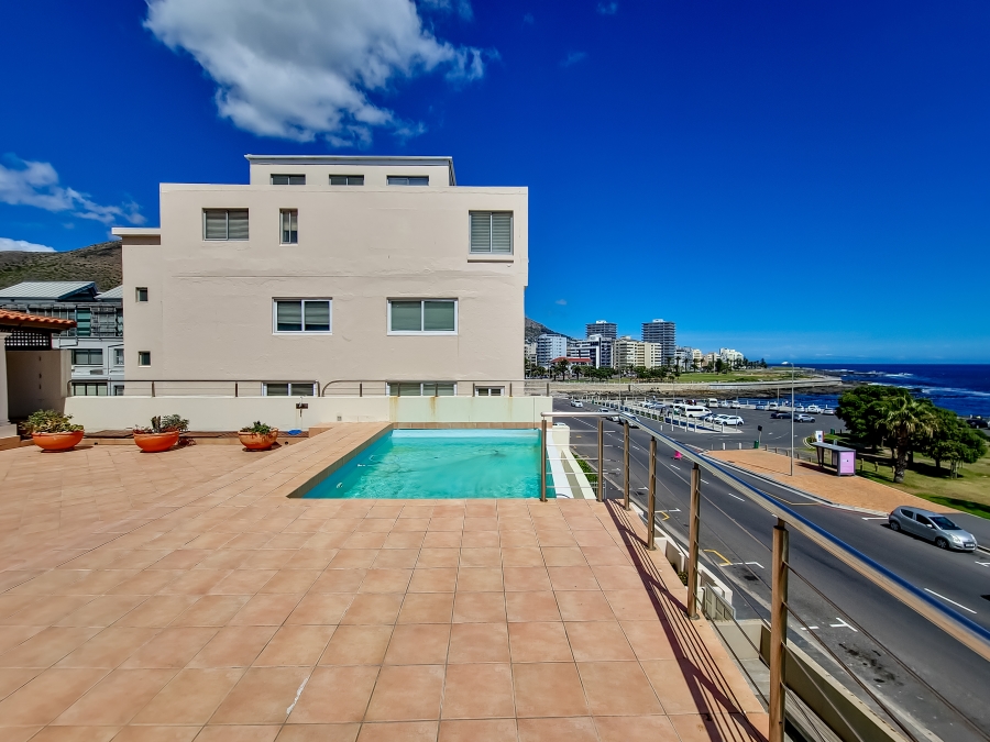 To Let 3 Bedroom Property for Rent in Mouille Point Western Cape